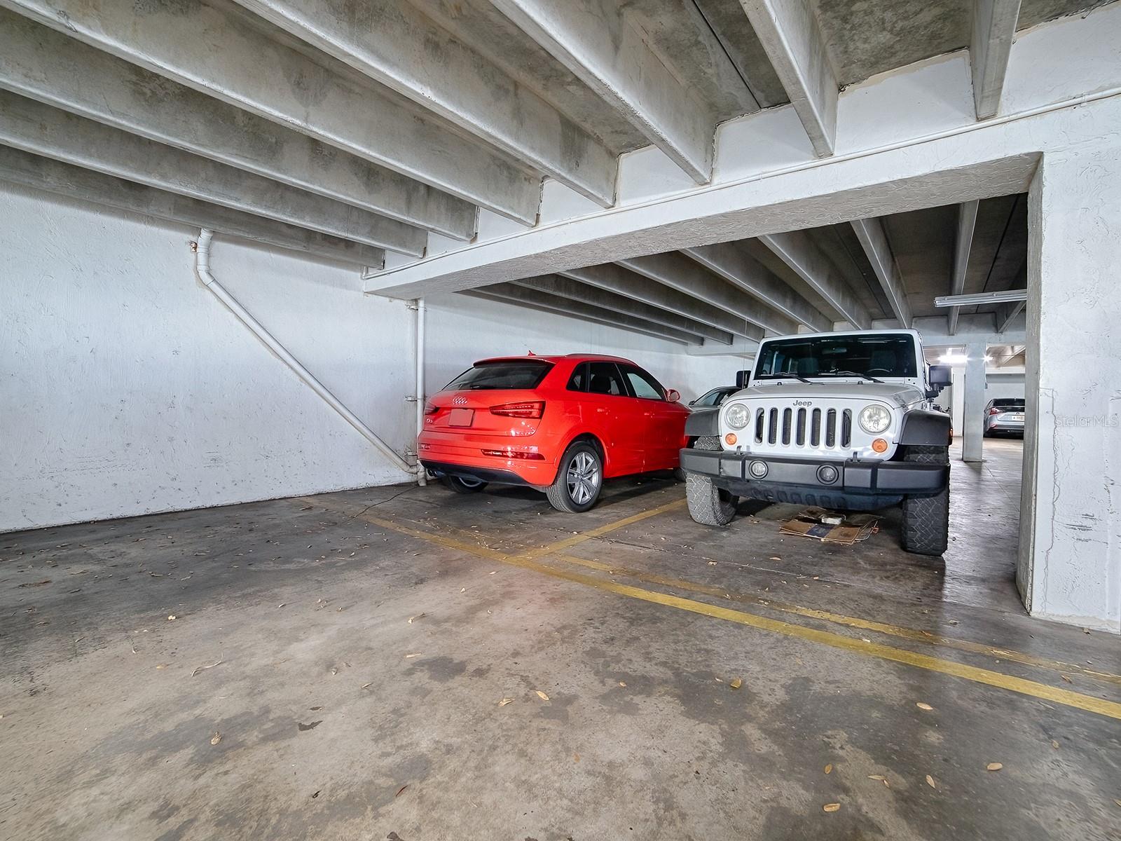 MOUNT DORA VILLA DORA CONDO UNIT 01 - Residential