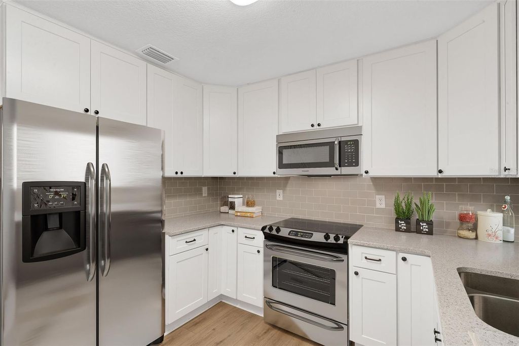 Photo of 2716 Hardin Combee Road, Lakeland, FL 33801 (MLS # L4957867)