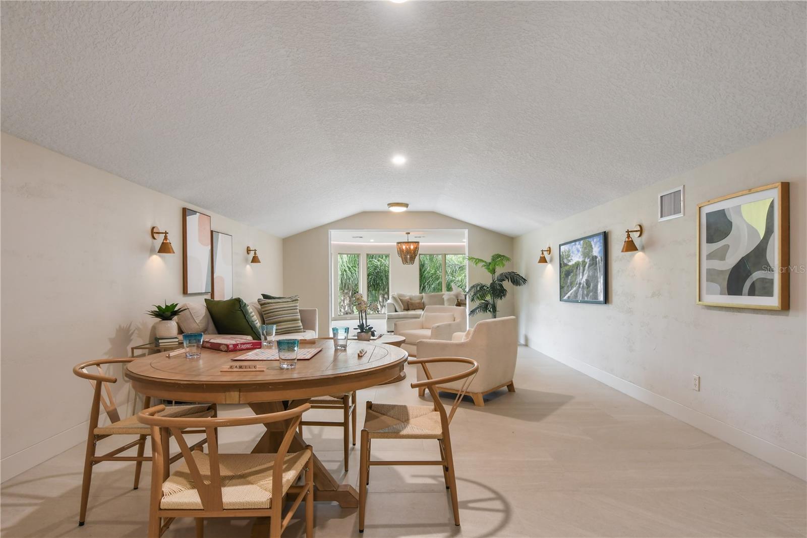 CHICKASAW TRAIL ESTATES 51 100 - Residential