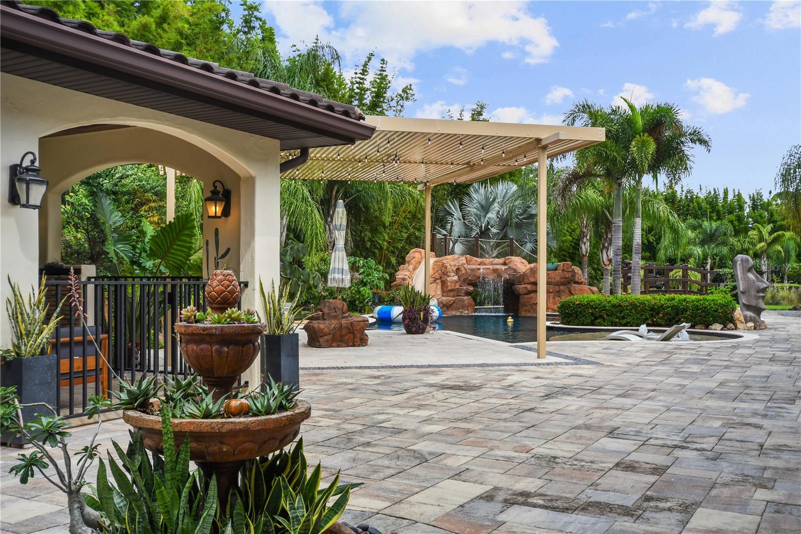 CHICKASAW TRAIL ESTATES 51 100 - Residential