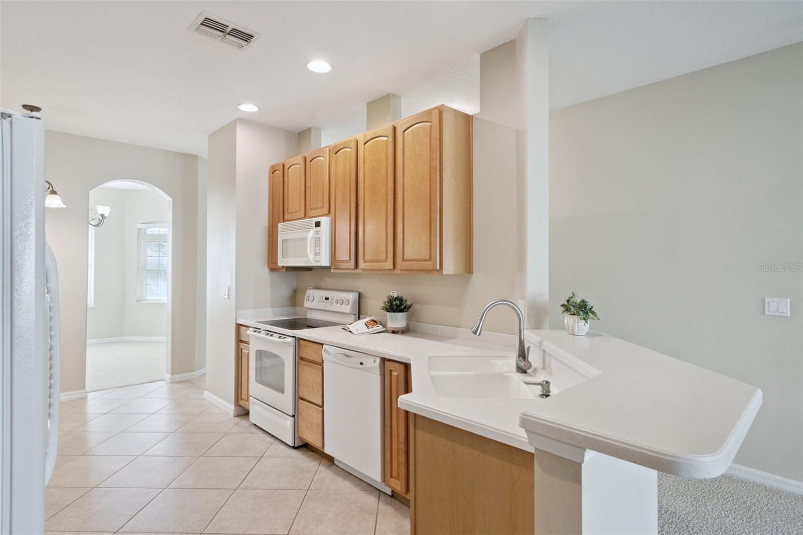 TRADITIONS PH 01 - Residential