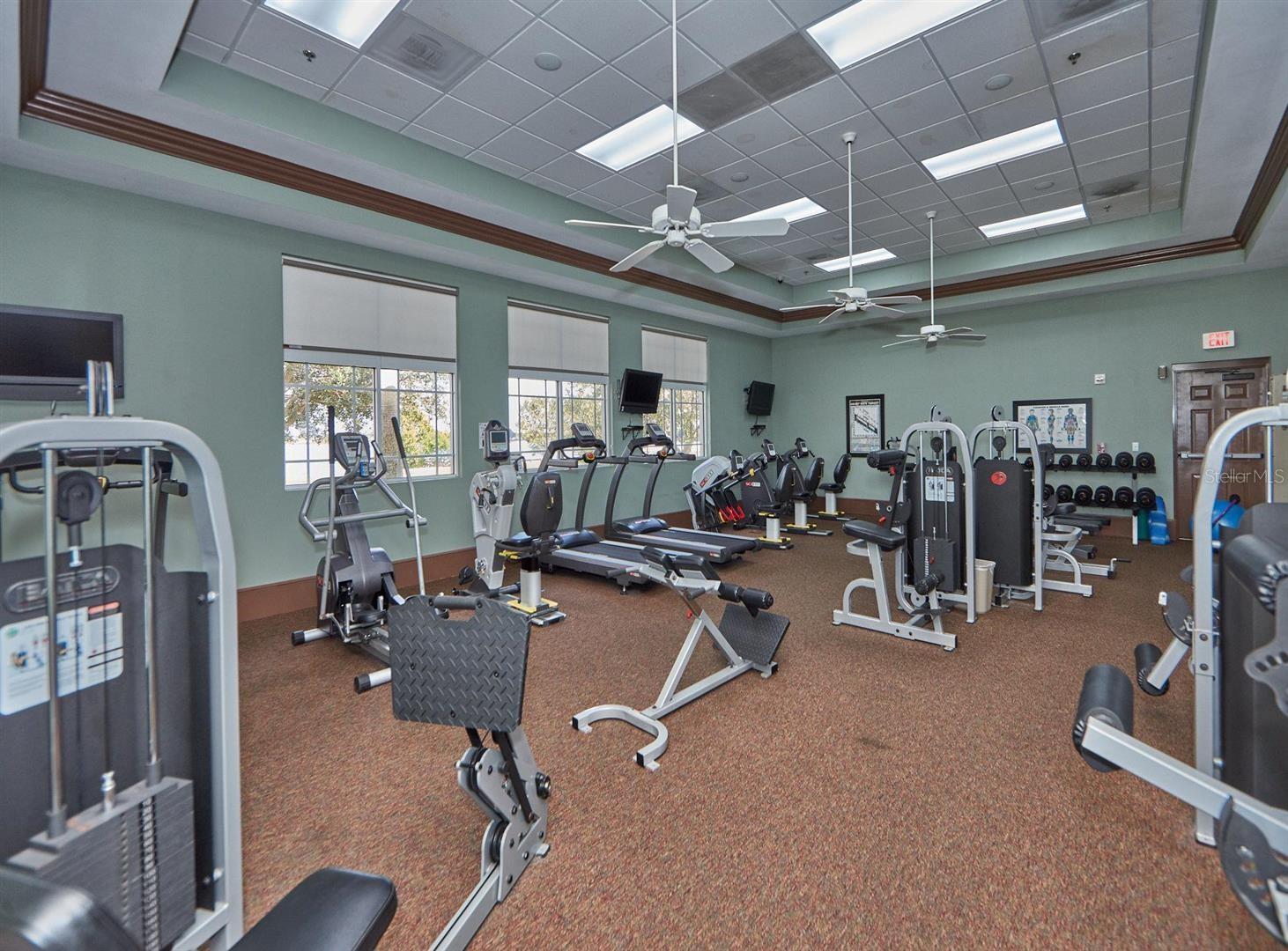 TRADITIONS PH 01 - Residential