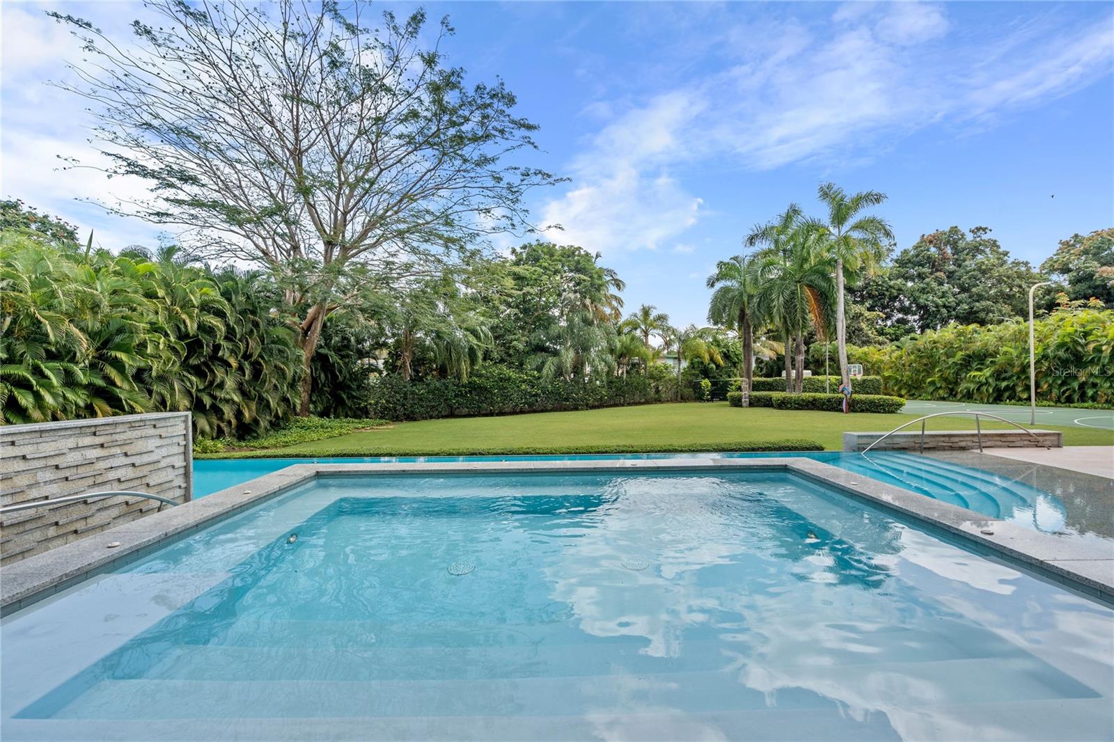 SAN PATRICIO - Residential