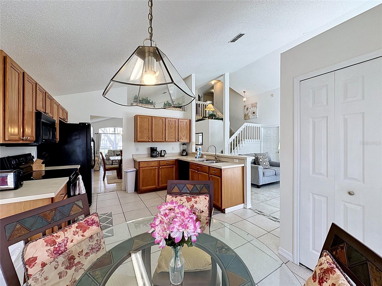 CARIBBEAN COVE - Residential