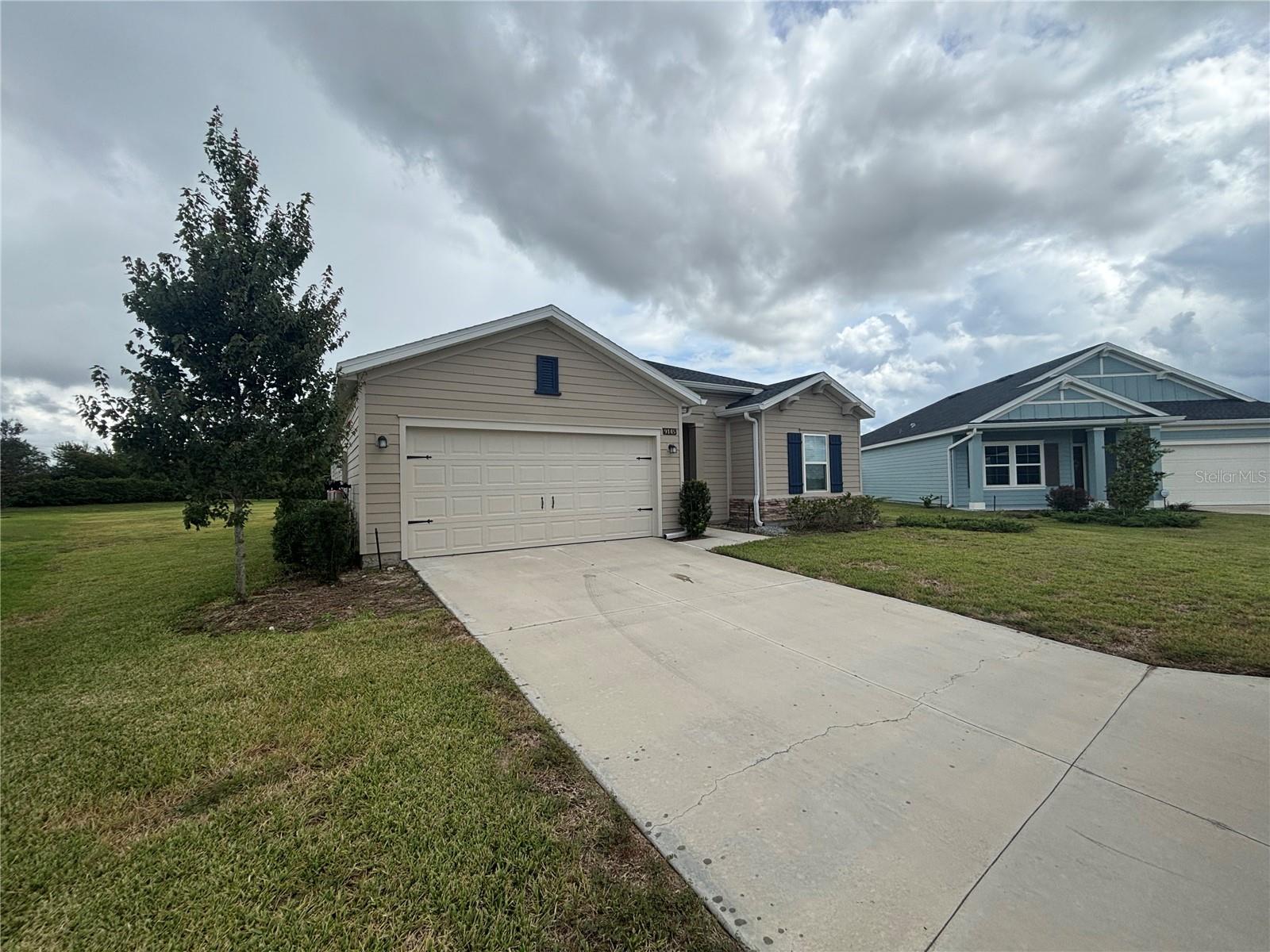 Stunning 3 Bedroom 2 Bath, Great Location! **(Freedom Crossing Preserve)
Welcome to Freedom Crossing Preserve, a newly built gem nestled in the heart of Ocala, FL. This stunning home boasts three spacious bedrooms and two full bathrooms, perfect for those who appreciate a blend of comfort and style. The interior features vaulted ceilings, enhancing the sense of space and luxury. The kitchen is a chef's dream with its stone countertops and modern design. The flooring is a tasteful mix of carpet and tile, adding to the overall elegance of the home. The community pool is a fantastic amenity, offering a place to relax and enjoy the Florida sunshine. The location is unbeatable, with shopping and schools just a stone's throw away. Freedom Crossing Preserve is not just a home, it's a lifestyle.
Our property offers deposit-free leasing using Obligo billing authorization technology (for qualified renters). Available with no security deposit with Obligo!
All RPM Diversified residents are enrolled in the Resident Benefits Package (RBP) which includes renters insurance, credit building to help boost your credit score with timely rent payments, $1M Identity Protection, HVAC air filter delivery (for applicable properties), our best-in-class resident rewards program, move-in concierge service making utility connection and home service setup a breeze during your move-in, and much more! More details upon application, $39.95/month.
There are restrictions on pets, if pets are allowed, there will be additional fees required.
Non-Smoking Home. First and Security required to Move-In.
Renter's Insurance is required!