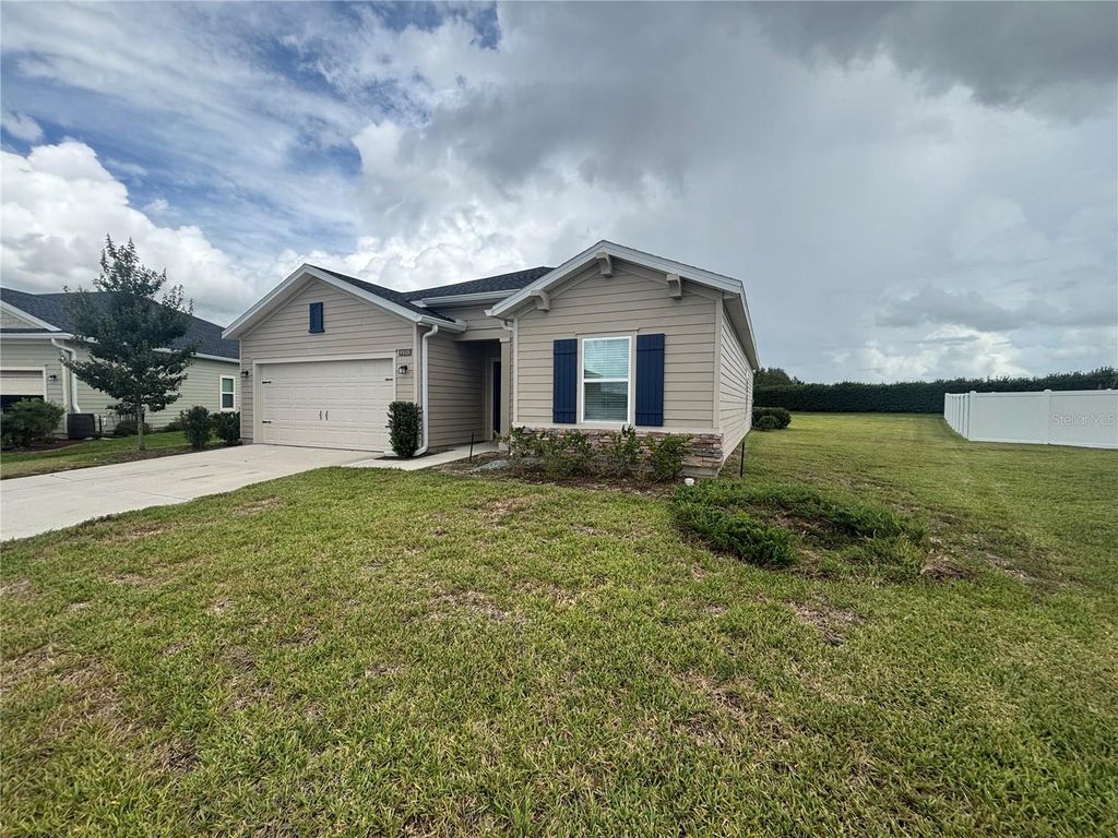 Photo of 9145 SW 58th Circle, Ocala, FL 34476 (MLS # OM708314)