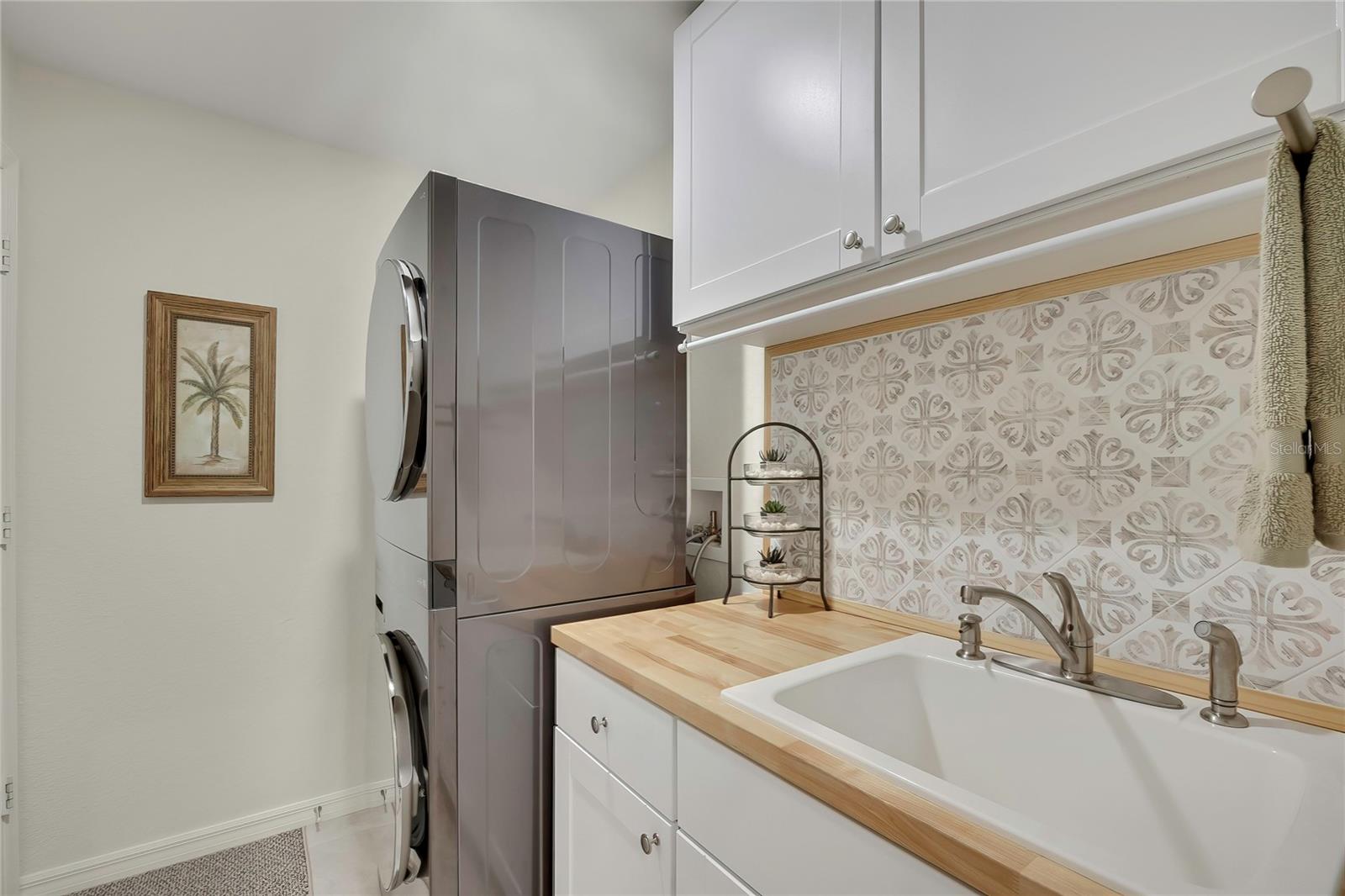WOODHAVEN ESTATES - Residential