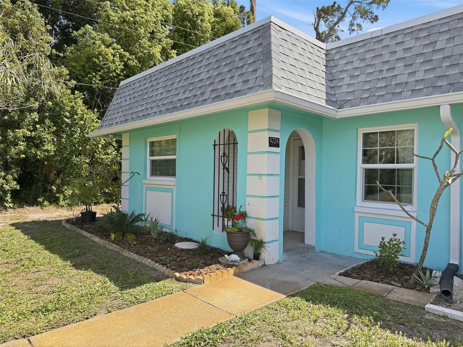 GARDENS BEACON SQUARE - Residential