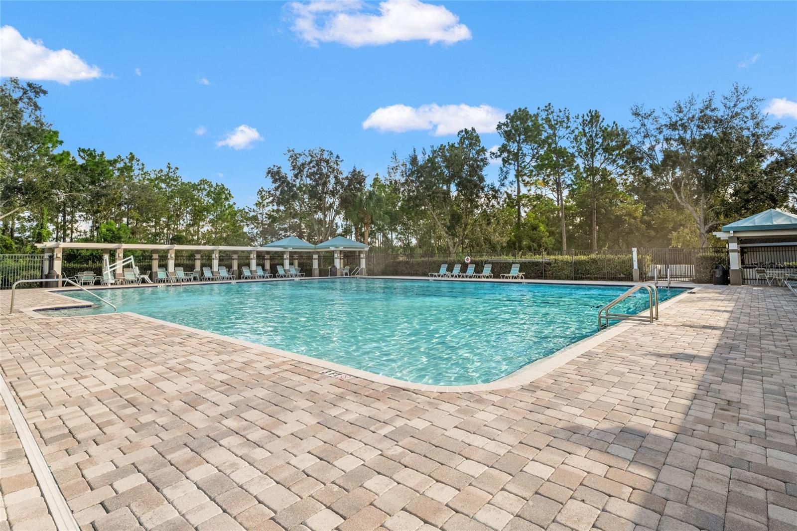 STERLING HILL - Residential