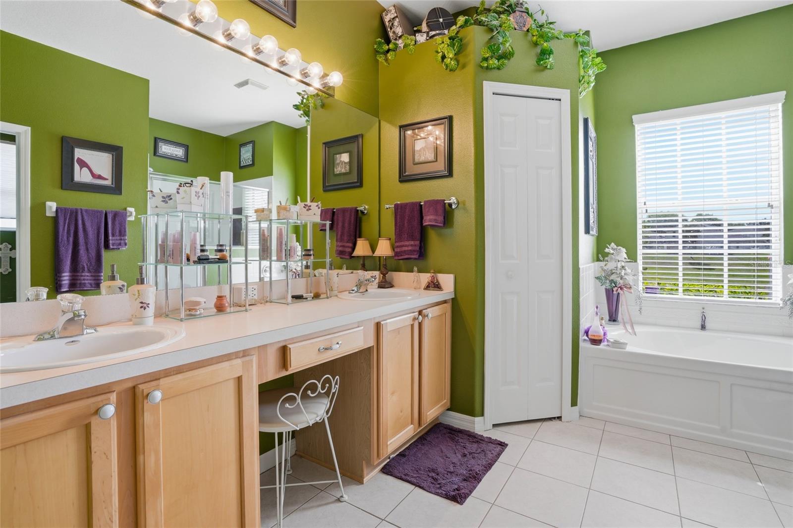 STERLING HILL - Residential