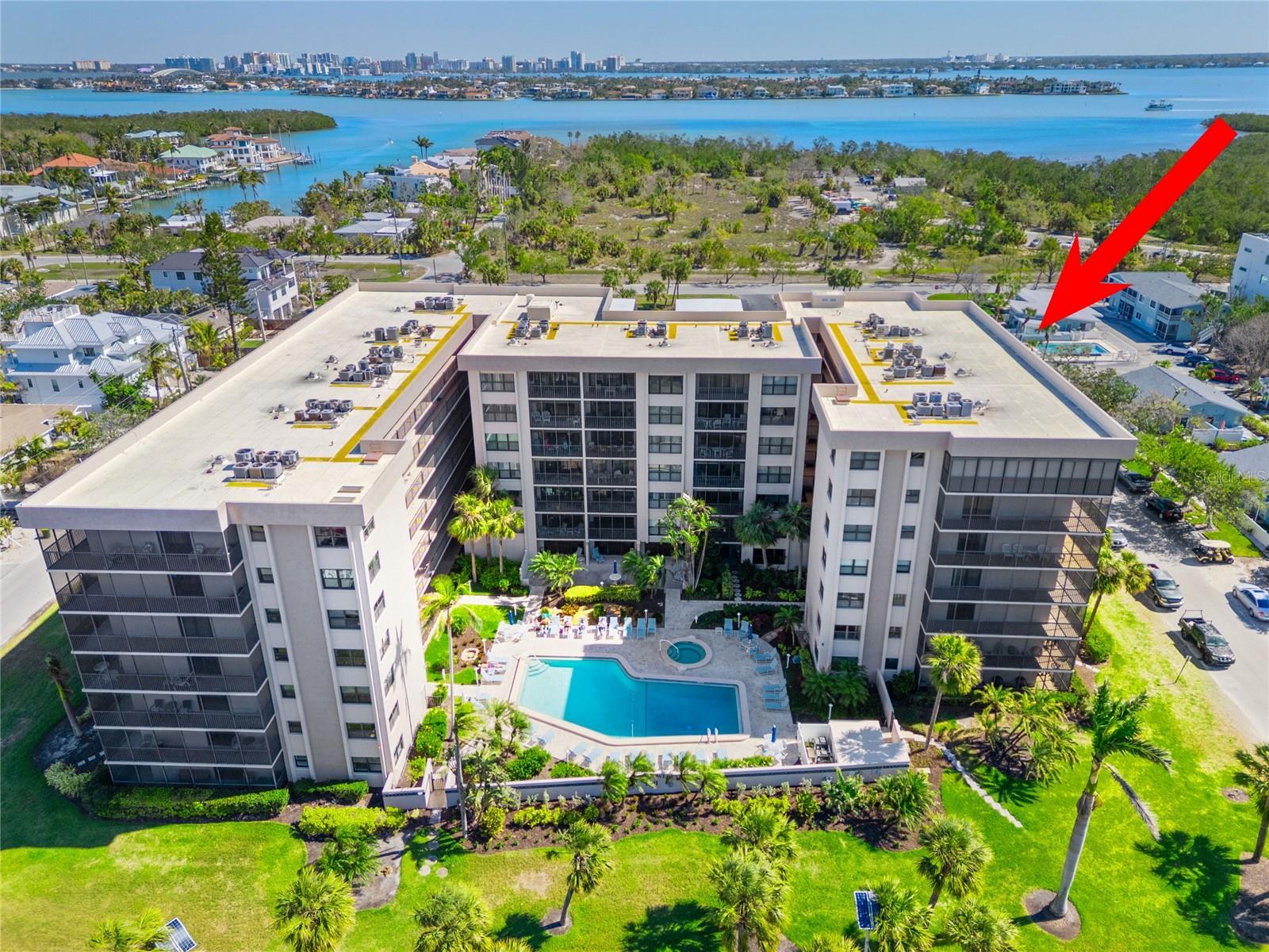LIDO TOWERS - Residential