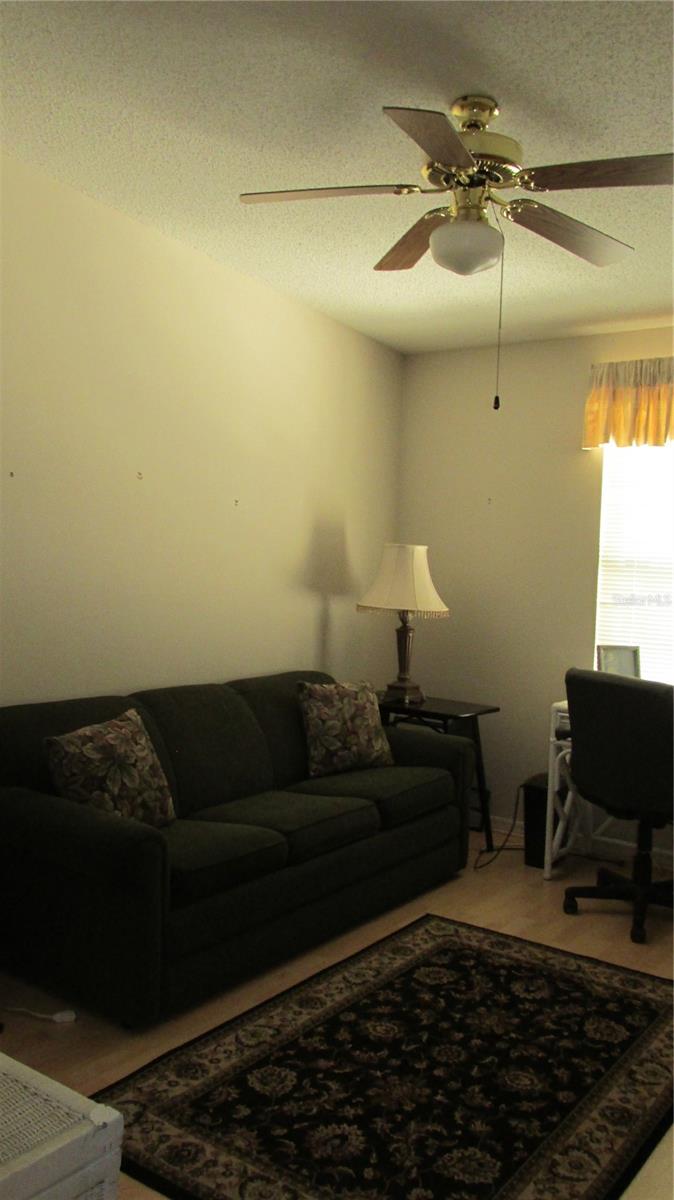 SWEETWATER GOLF & TENNIS CLUB ADD 01 - Residential