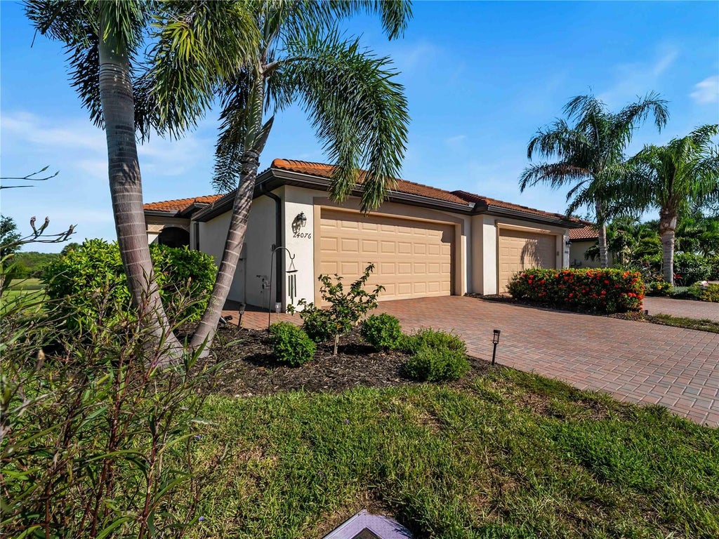 Photo of 24076 Canterwood Way, Venice, FL 34293 (MLS # N6145393)