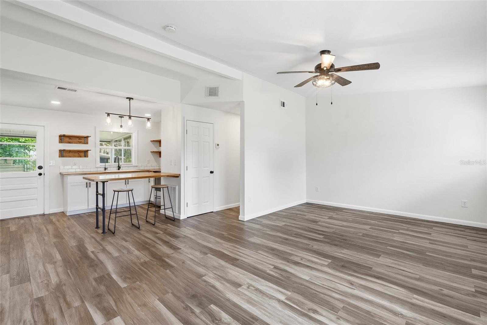162 BRIDLE PATH