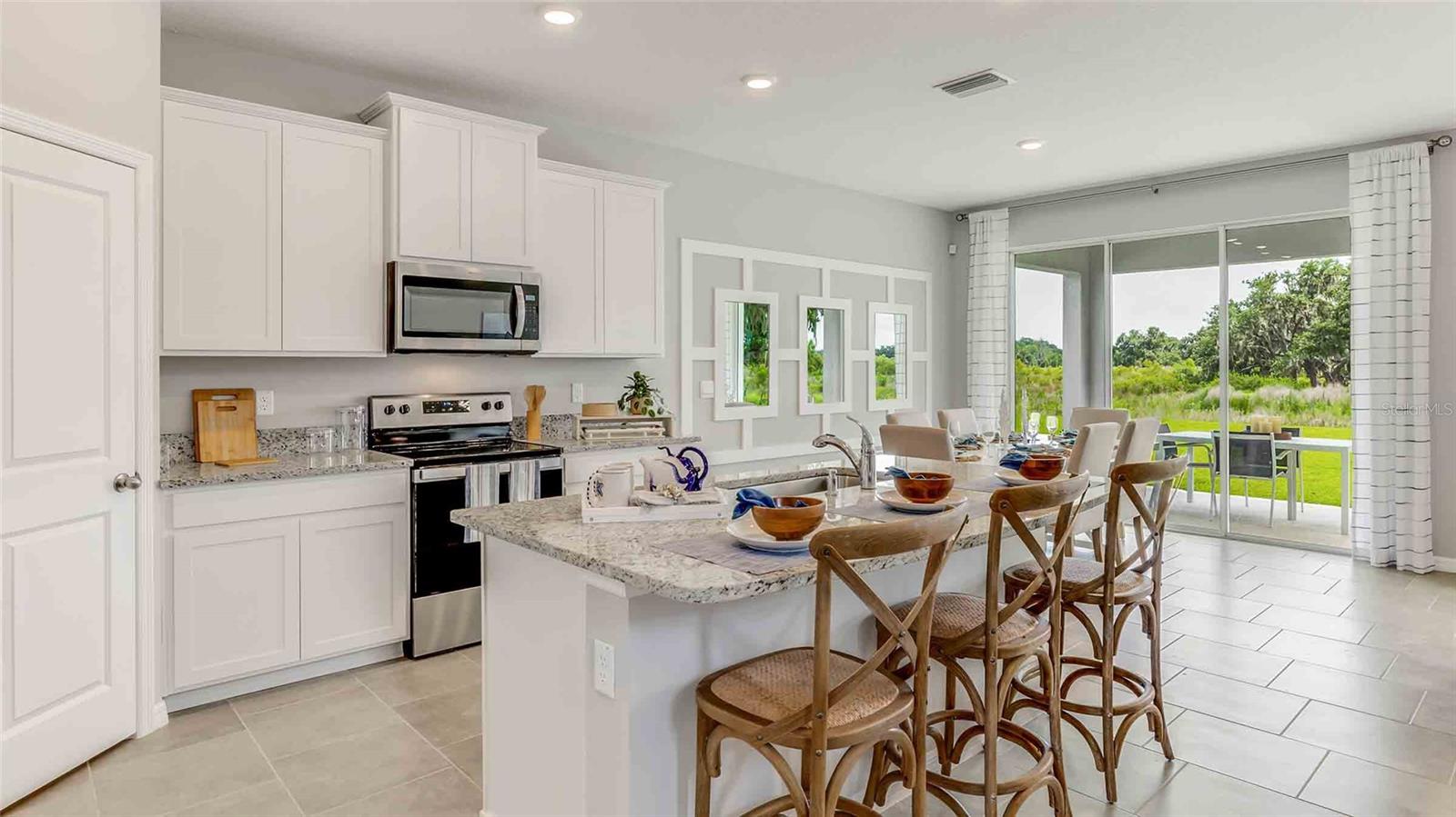 2328 STRATTEN DRIVE