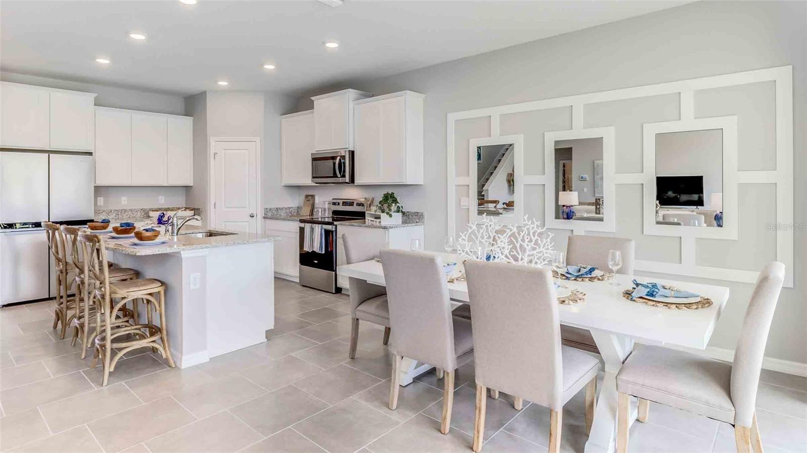 2328 STRATTEN DRIVE