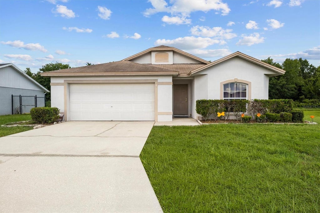 Photo of 6732 Bordeaux Boulevard, Lakeland, FL 33811 (MLS # L4963276)