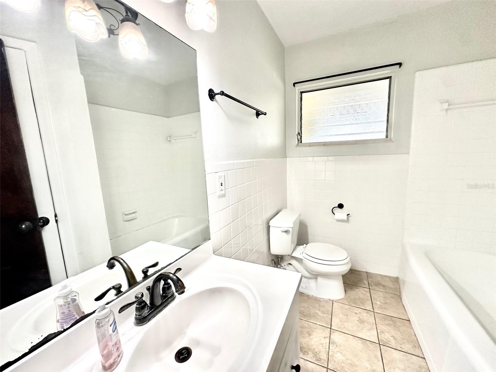 DUNEDIN ISLES 1 - Residential Lease
