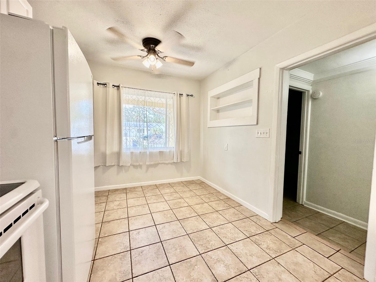 DUNEDIN ISLES 1 - Residential Lease