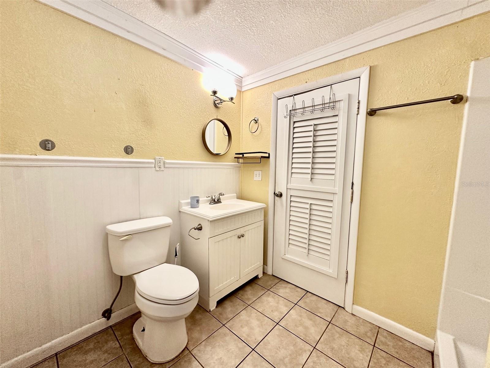 DUNEDIN ISLES 1 - Residential Lease