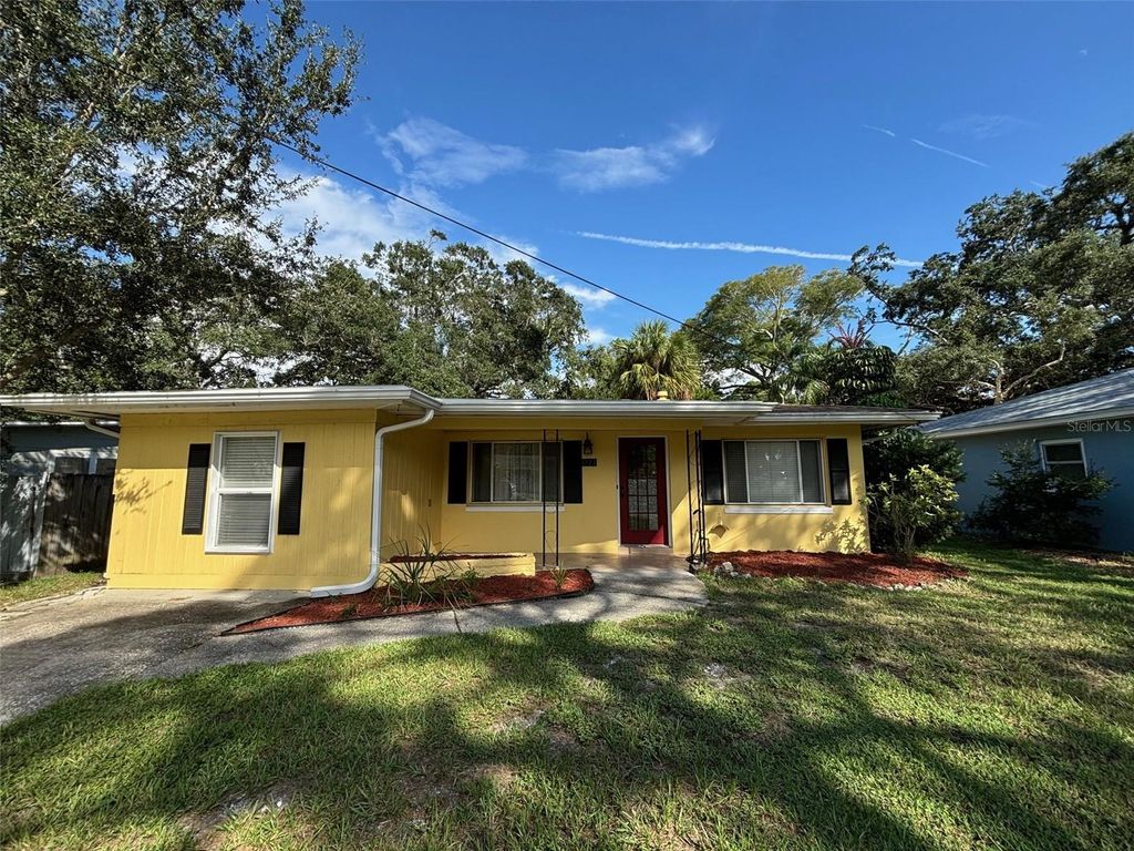 Photo of 1727 Douglas Avenue, Dunedin, FL 34698 (MLS # TB8434554)