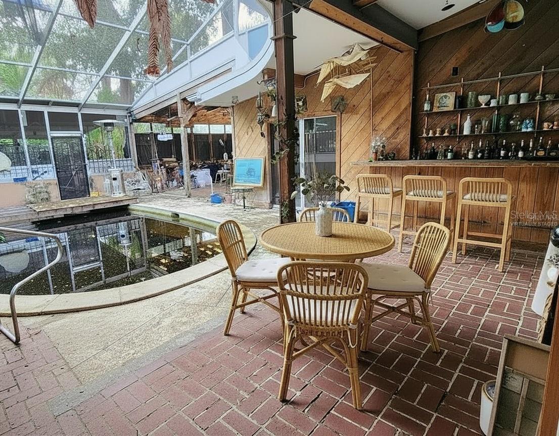 SOUTH VENICE - Residential