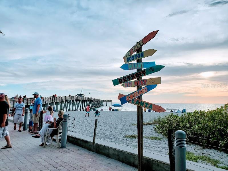 SOUTH VENICE - Residential