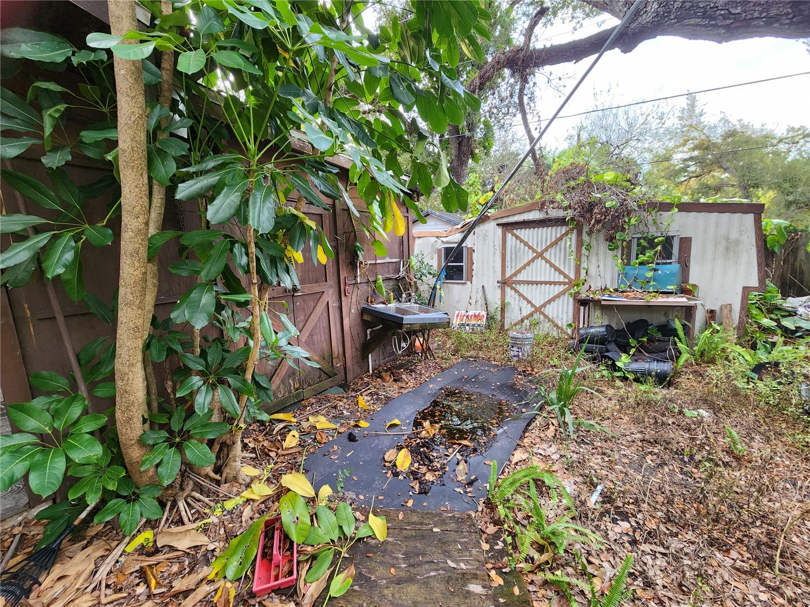 SOUTH VENICE - Residential