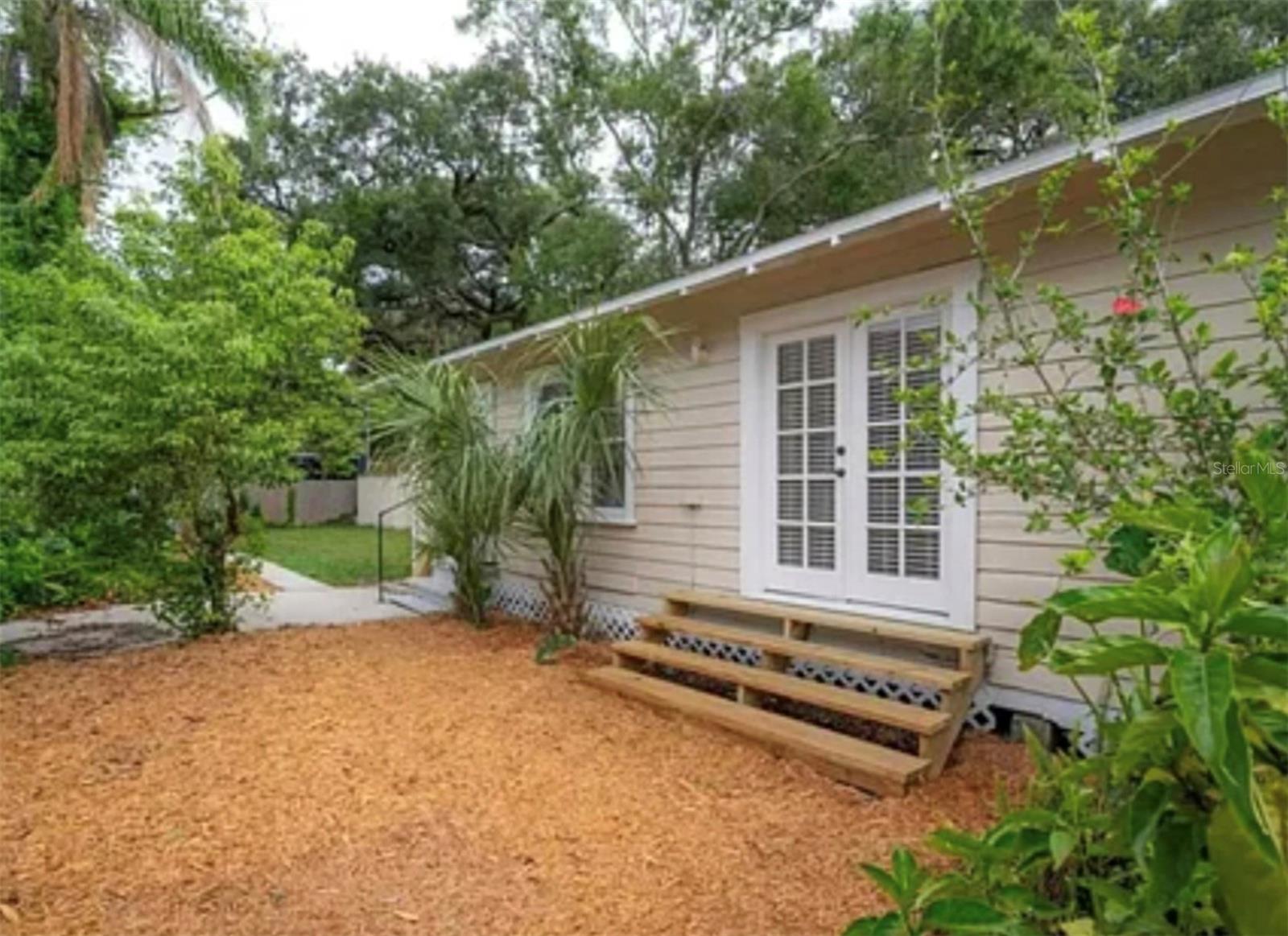 CHELSEA - Residential