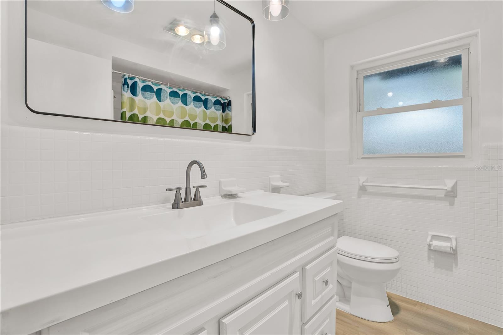 LARGO LAKE VILLAS - Residential