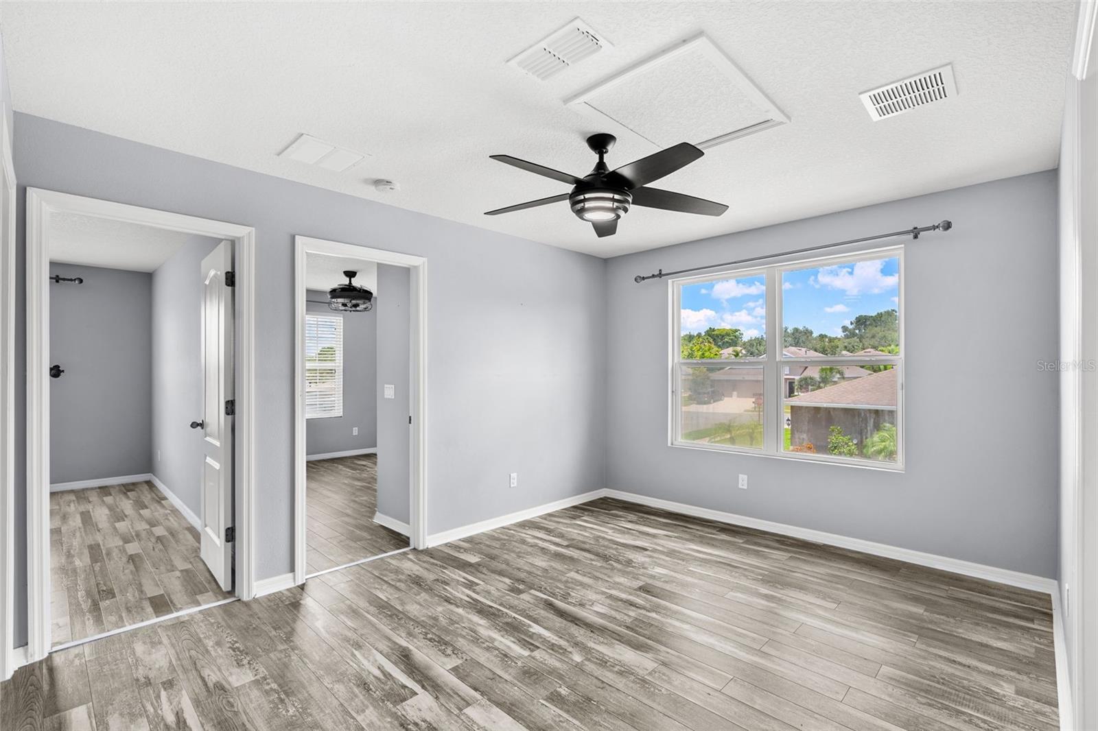 HAMMOCK POINTE - Residential Lease