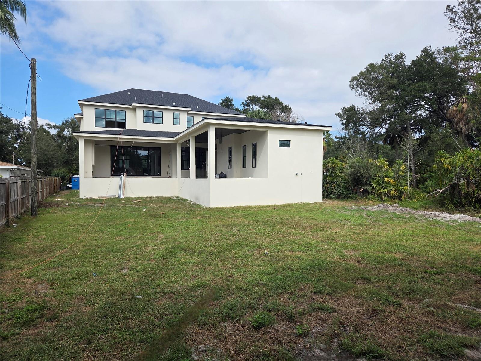 4642 W LONGFELLOW AVENUE