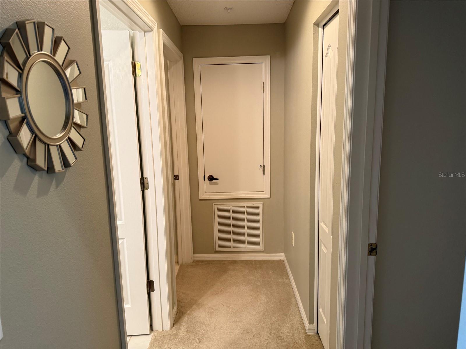 VERANDA 2 AT HERITAGE OAKS - Residential Lease