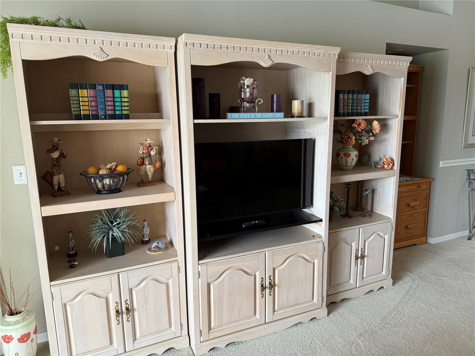 VERANDA 2 AT HERITAGE OAKS - Residential Lease