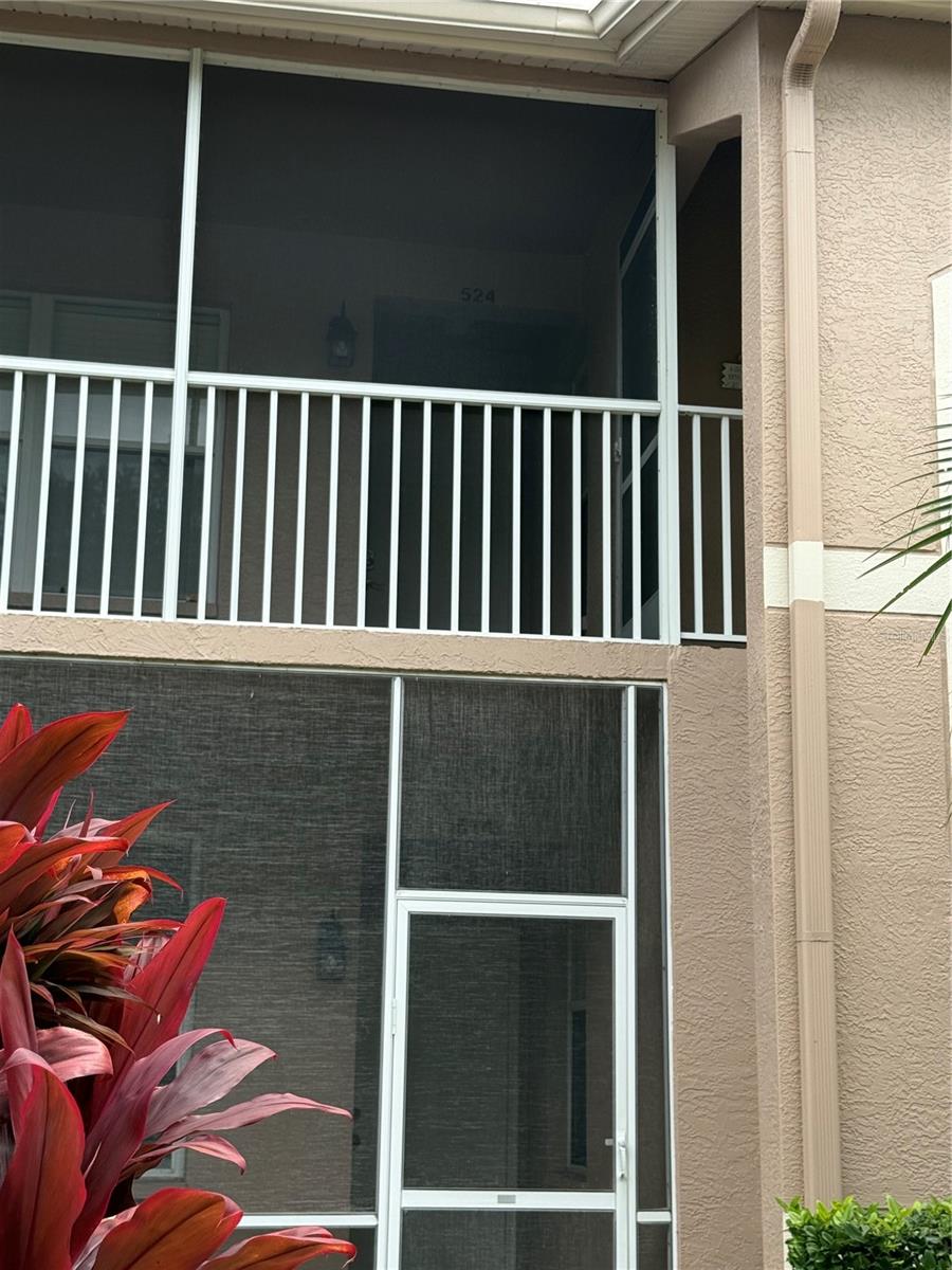 VERANDA 2 AT HERITAGE OAKS - Residential Lease