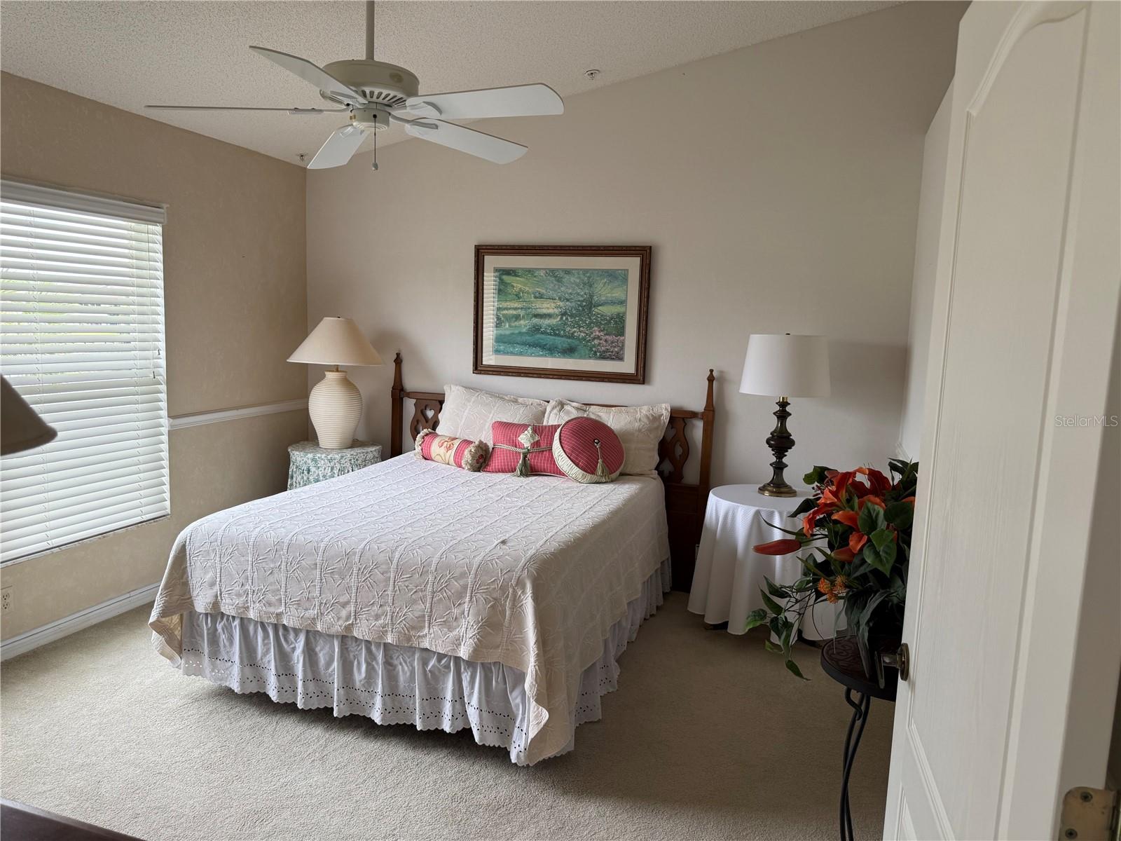 VERANDA 2 AT HERITAGE OAKS - Residential Lease