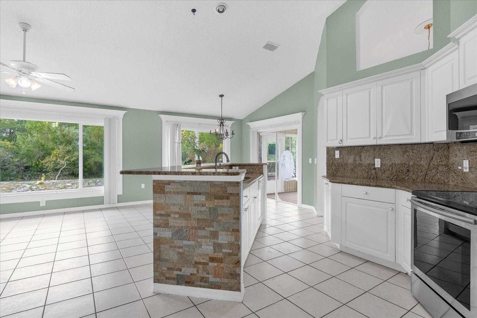 DELTONA RANCHETTS - Residential