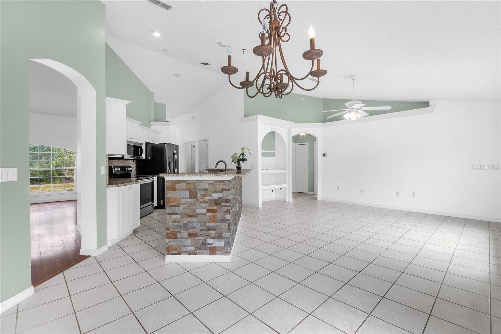 DELTONA RANCHETTS - Residential