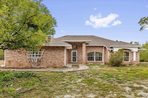 Photo of 2056 Courtland Boulevard, Deltona, FL 32738 (MLS # O6368723)