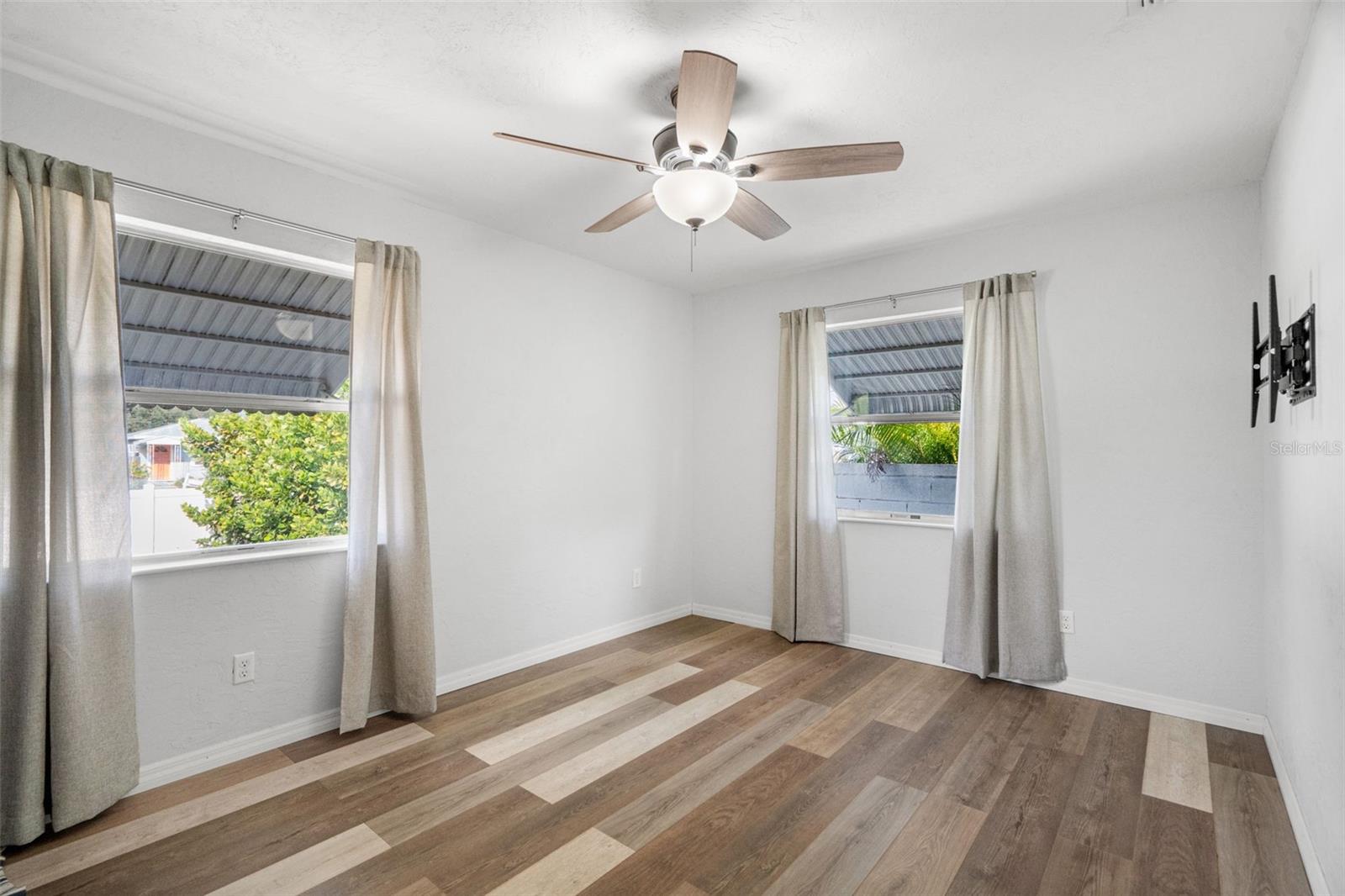 NORTH EUCLID OASIS - Residential