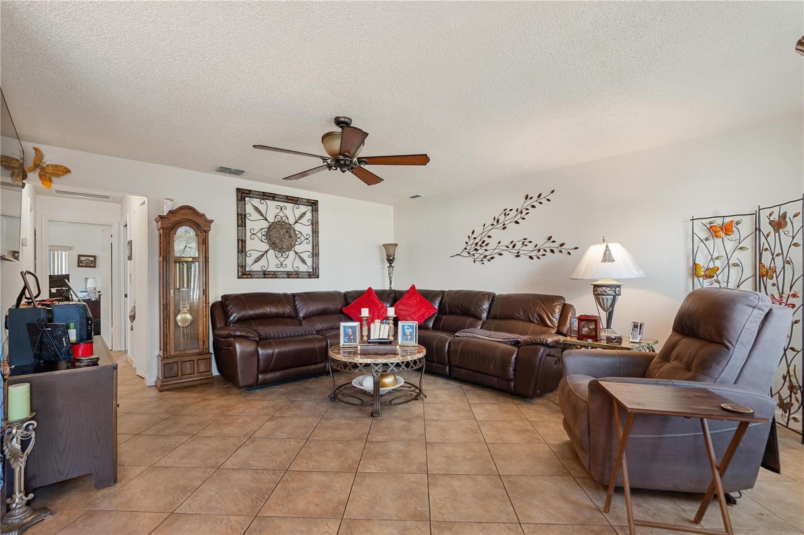 PARADISE POINTE WEST - Residential