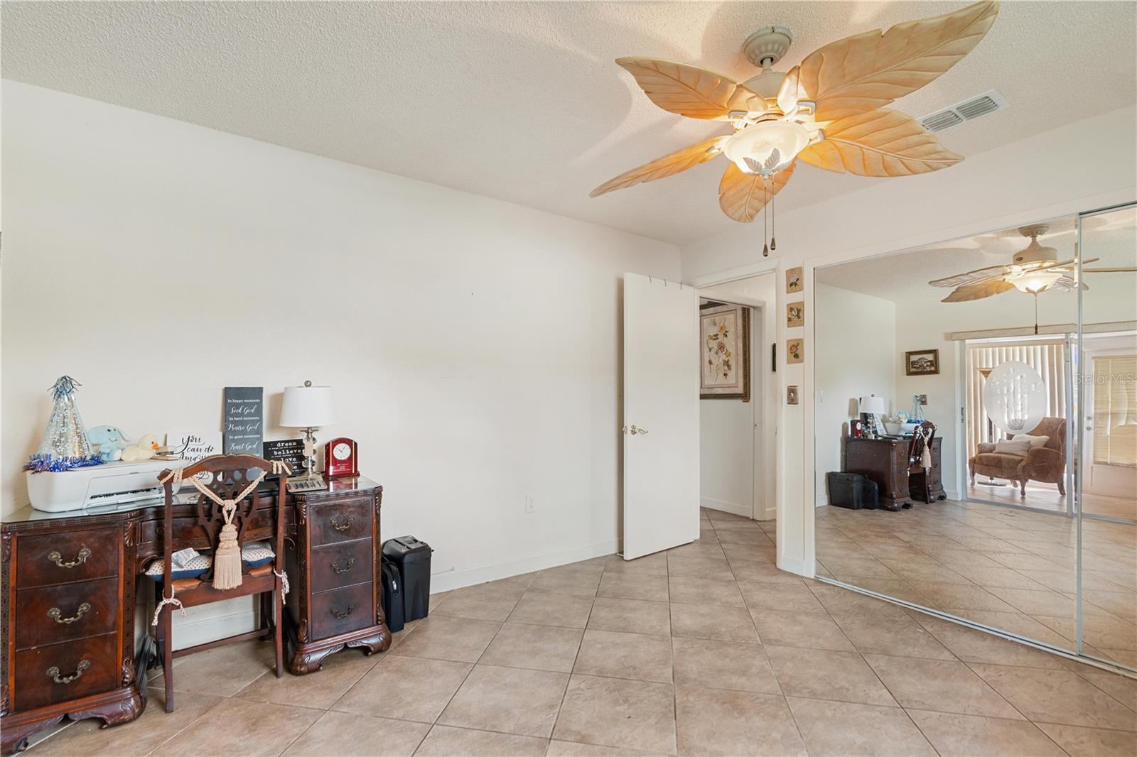 PARADISE POINTE WEST - Residential