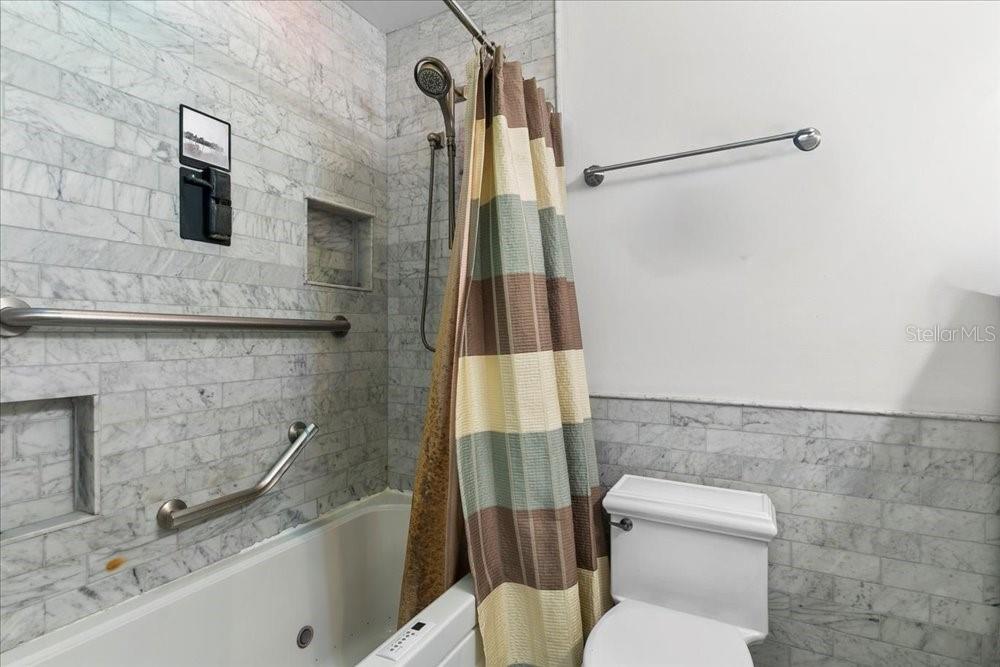 GOVERNORS POINT PH 3 SEC 1 - Residential