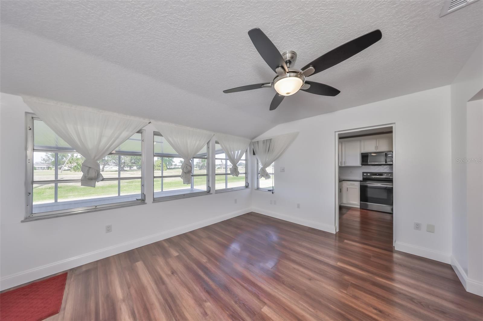 DEL WEBBS SUN CITY FLORIDA UN - Residential