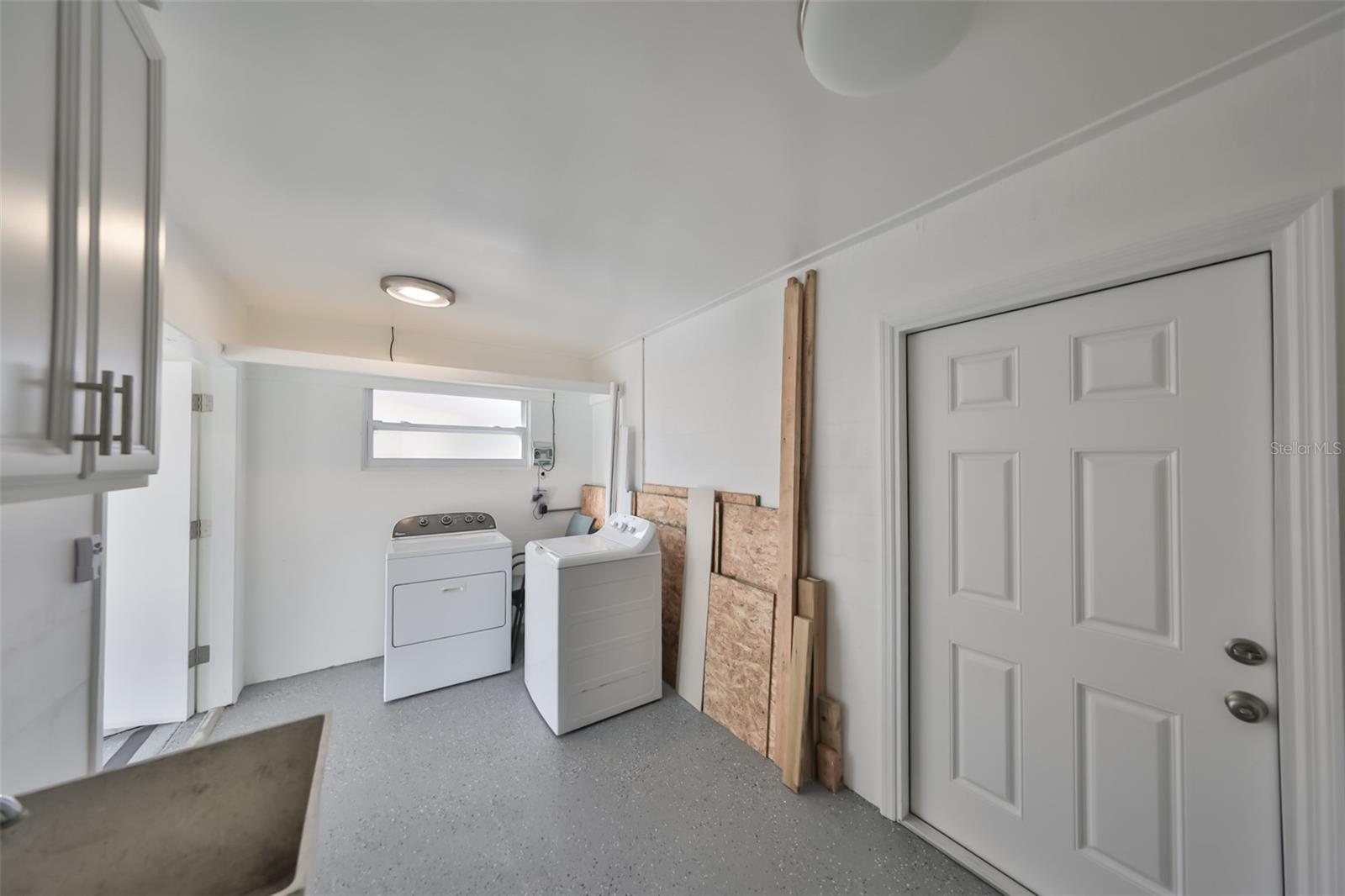 DEL WEBBS SUN CITY FLORIDA UN - Residential