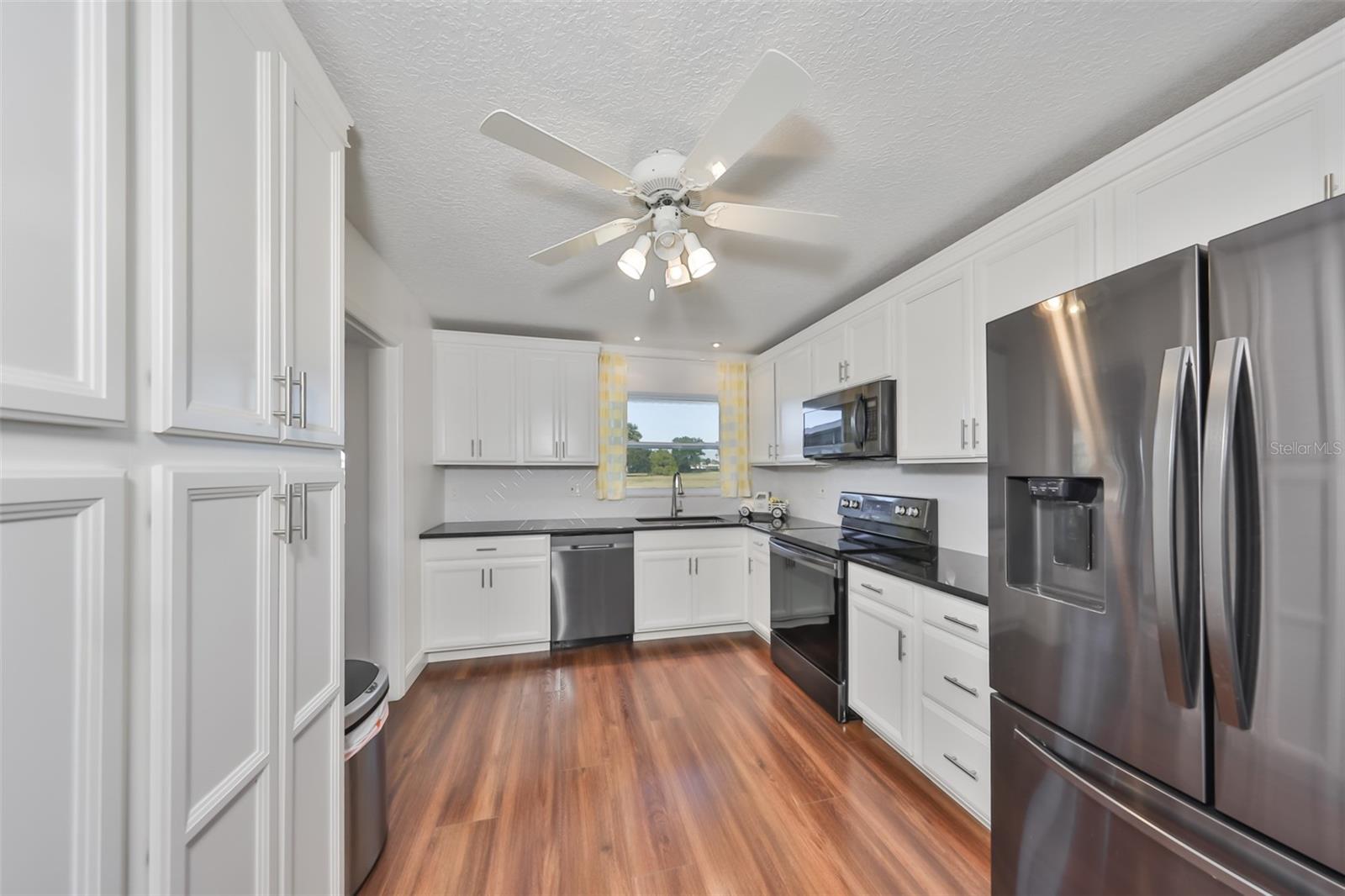 DEL WEBBS SUN CITY FLORIDA UN - Residential