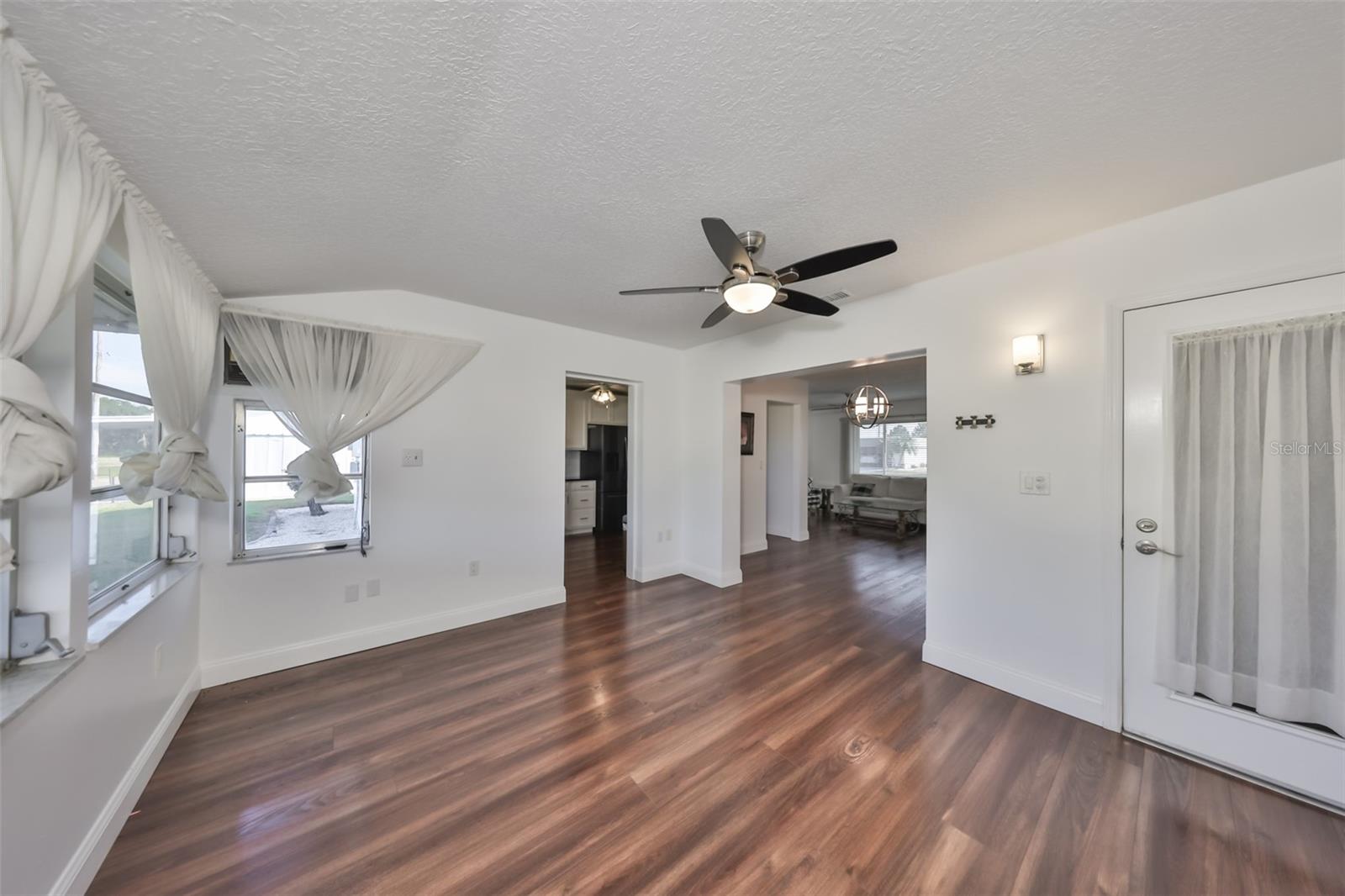 DEL WEBBS SUN CITY FLORIDA UN - Residential