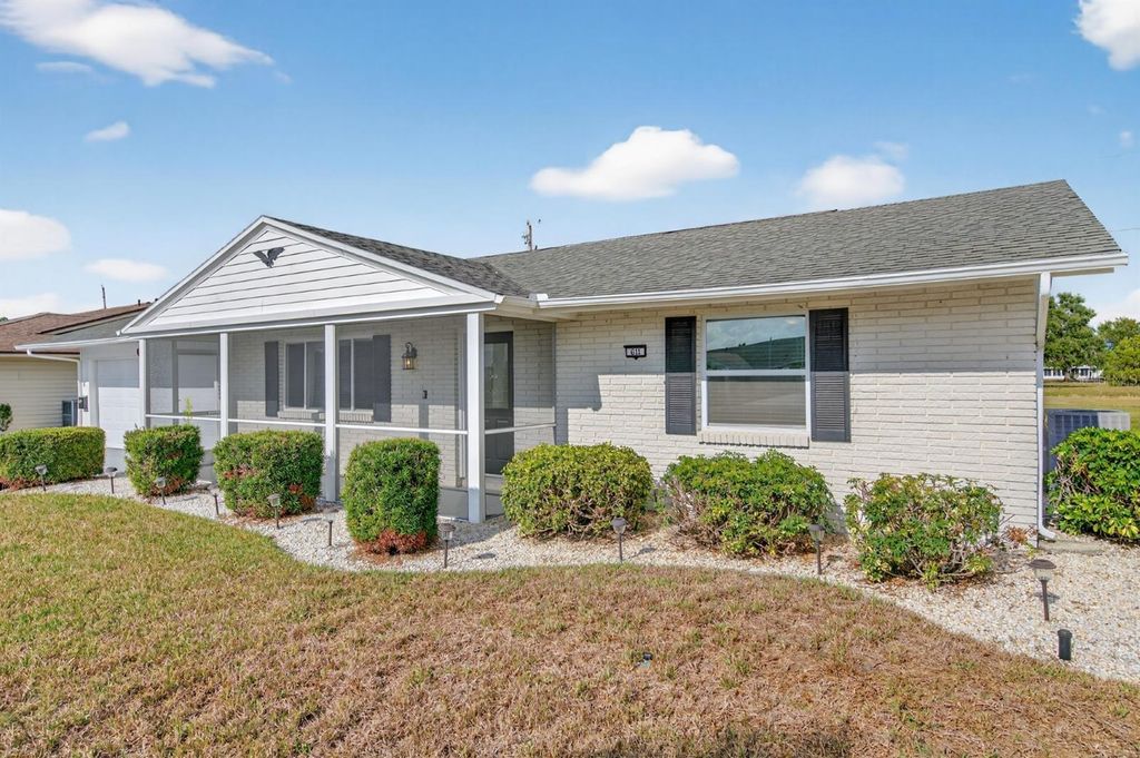 Photo of 611 Fox Hills Drive, Sun City Center, FL 33573 (MLS # TB8444989)