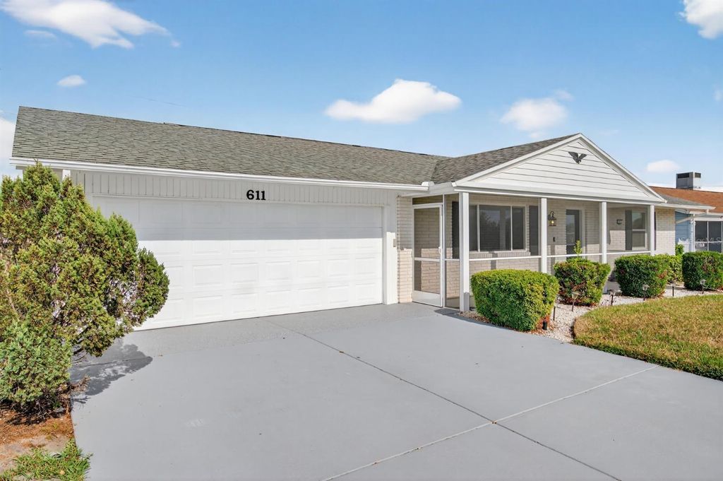 Photo of 611 Fox Hills Drive, Sun City Center, FL 33573 (MLS # TB8444989)