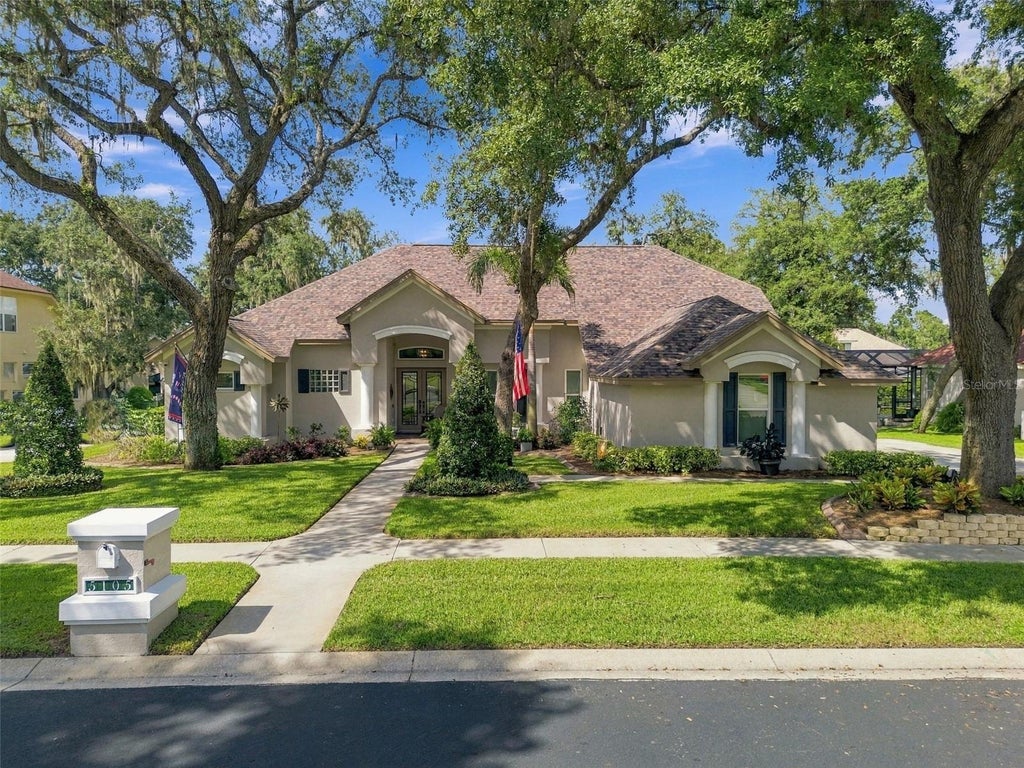 Photo of 5105 Sylvan Oaks Drive, Valrico, FL 33596 (MLS # TB8550093)